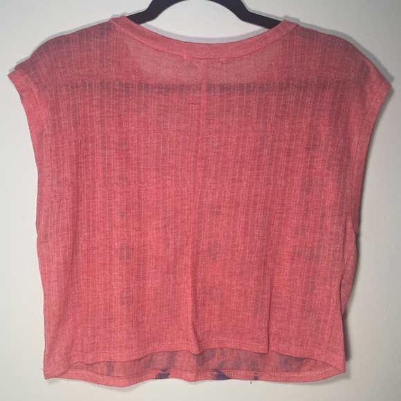 Top - Picture 2 of 2